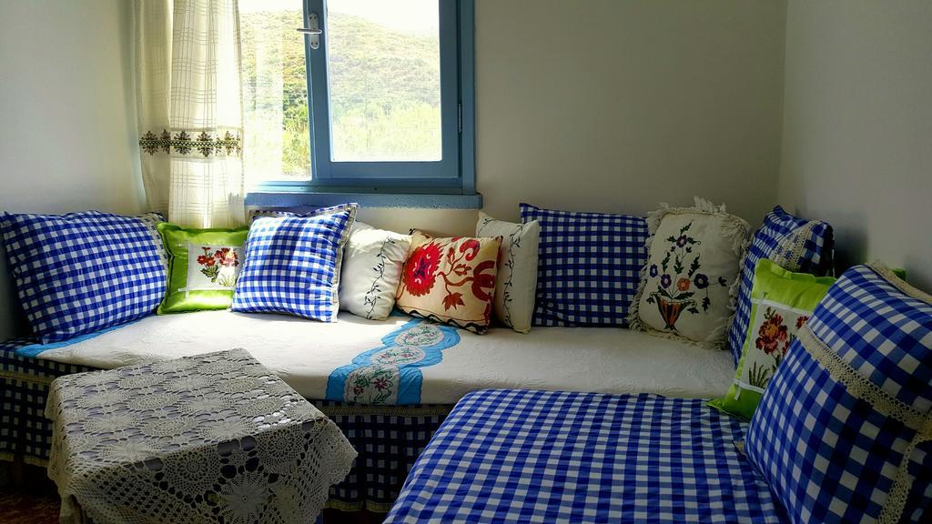 Lipsos Hotel Yeniliman ภายนอก รูปภาพ