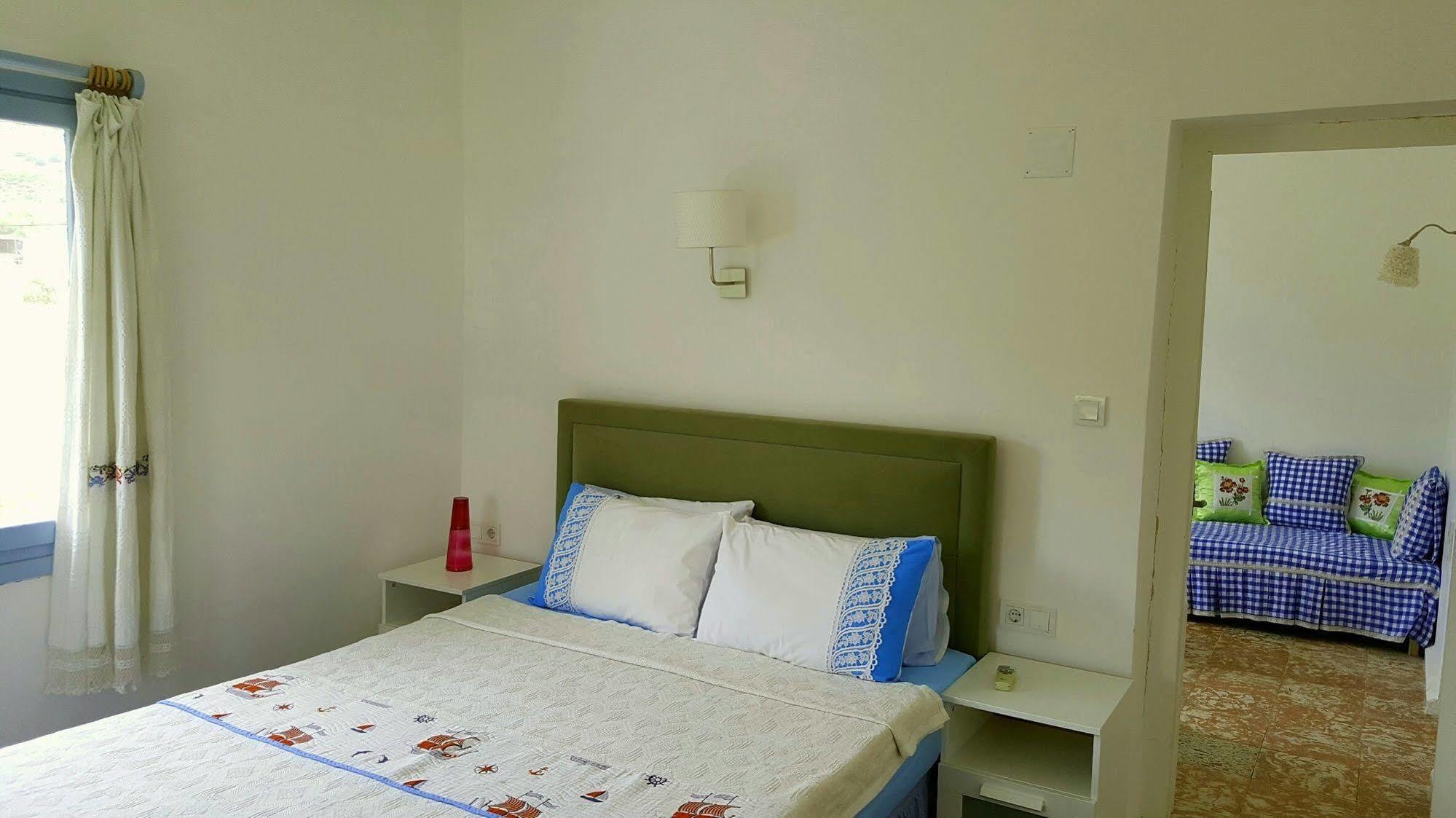 Lipsos Hotel Yeniliman ภายนอก รูปภาพ